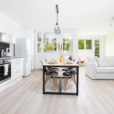 Lecosymelunais : Parking Gratuit + Balcon Amenage Exterior photo